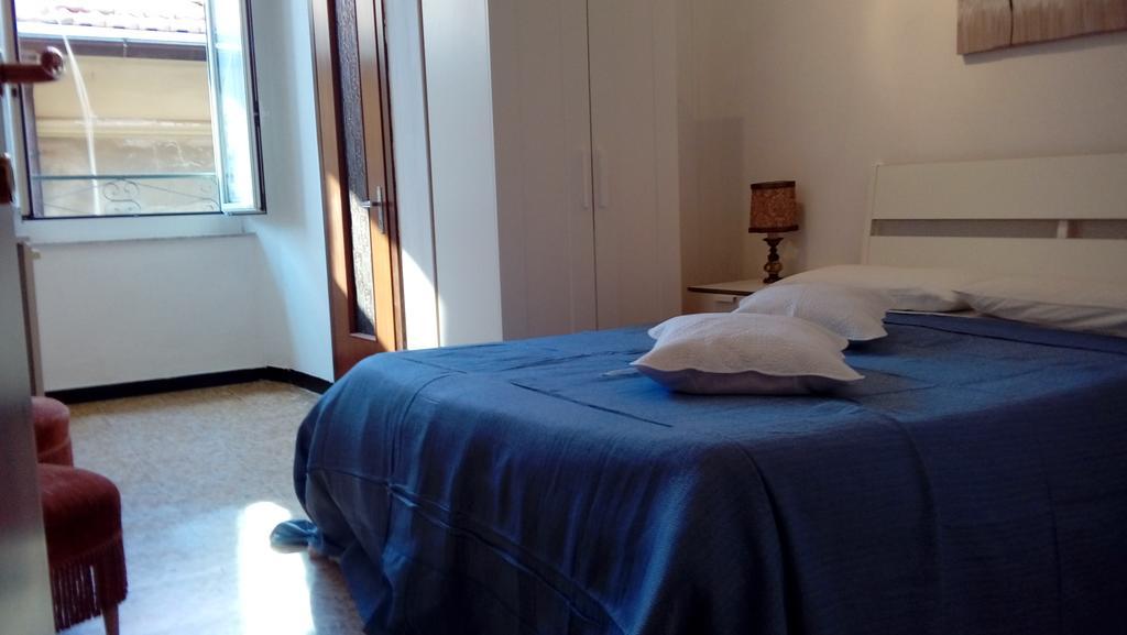 Ensemble Rooms Di Vayadu Alassio Exterior photo