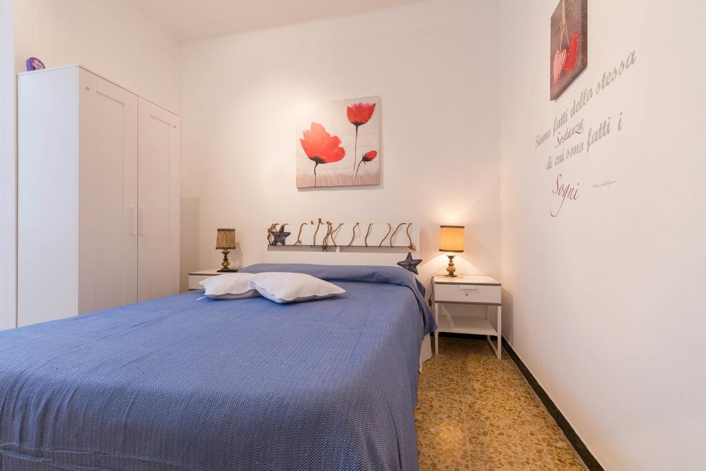 Ensemble Rooms Di Vayadu Alassio Exterior photo